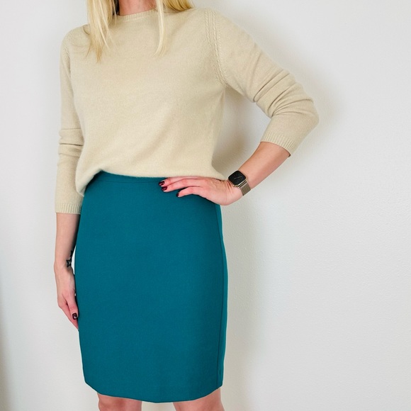 J. Crew The pencil skirt Double-serge wool blend midi - Picture 3 of 9